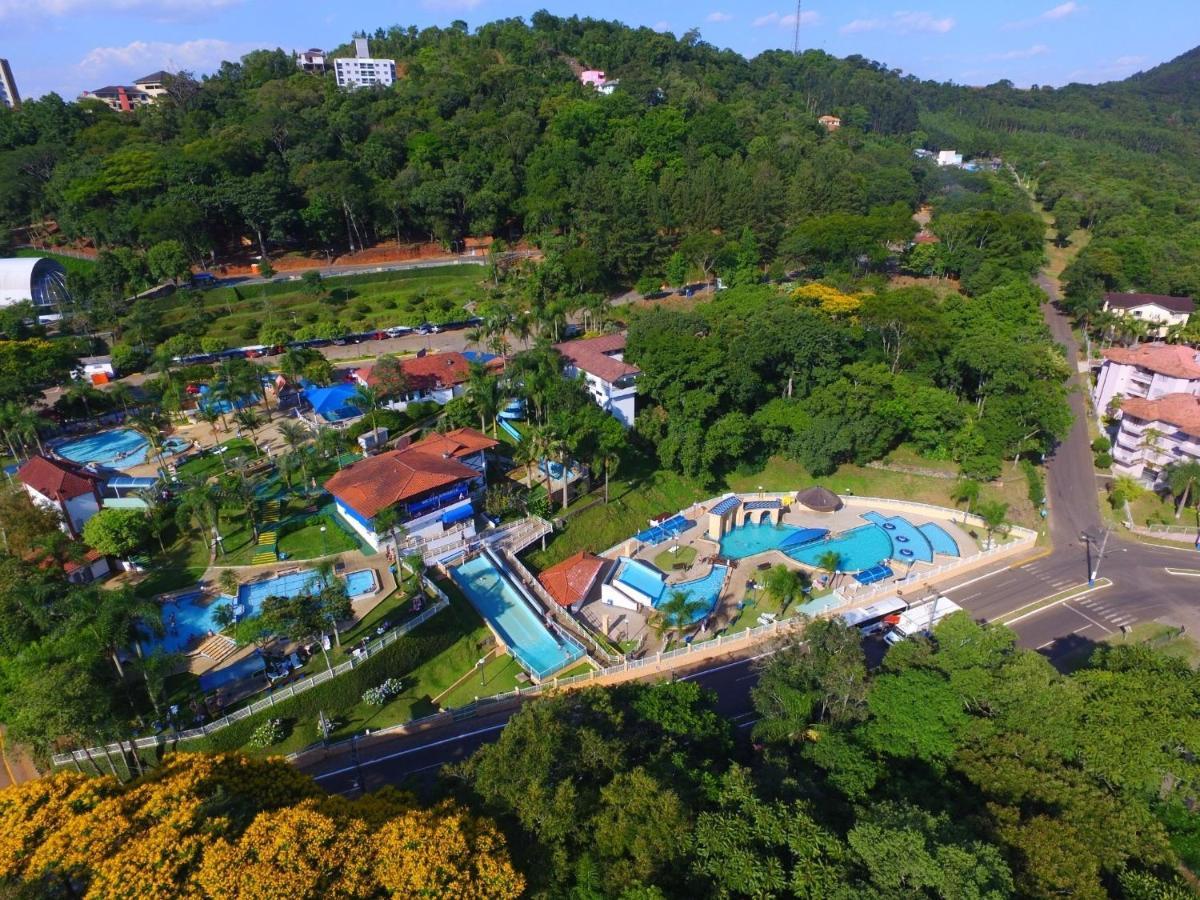 Apt Novo, Localizacao Privilegiada 60 Mt Do Termas Пиратуба Екстериор снимка